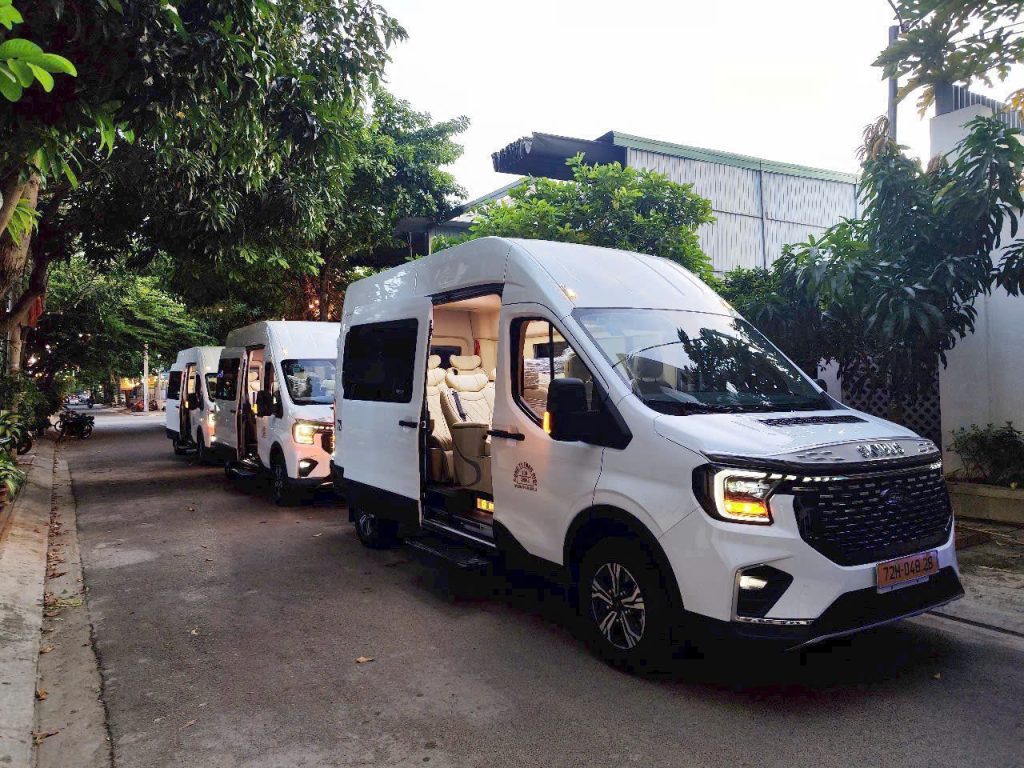 Thuê Xe Vũng Tàu Sài Gòn Giá Rẻ (7)